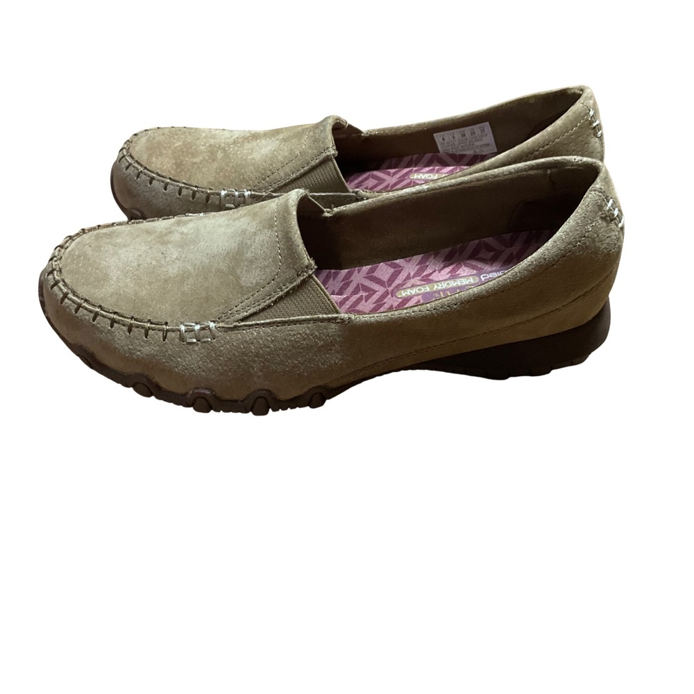 Skechers Relaxed Fit Suede Loafers Womens 8 Taupe Slip On Shoes 44727 DSCH